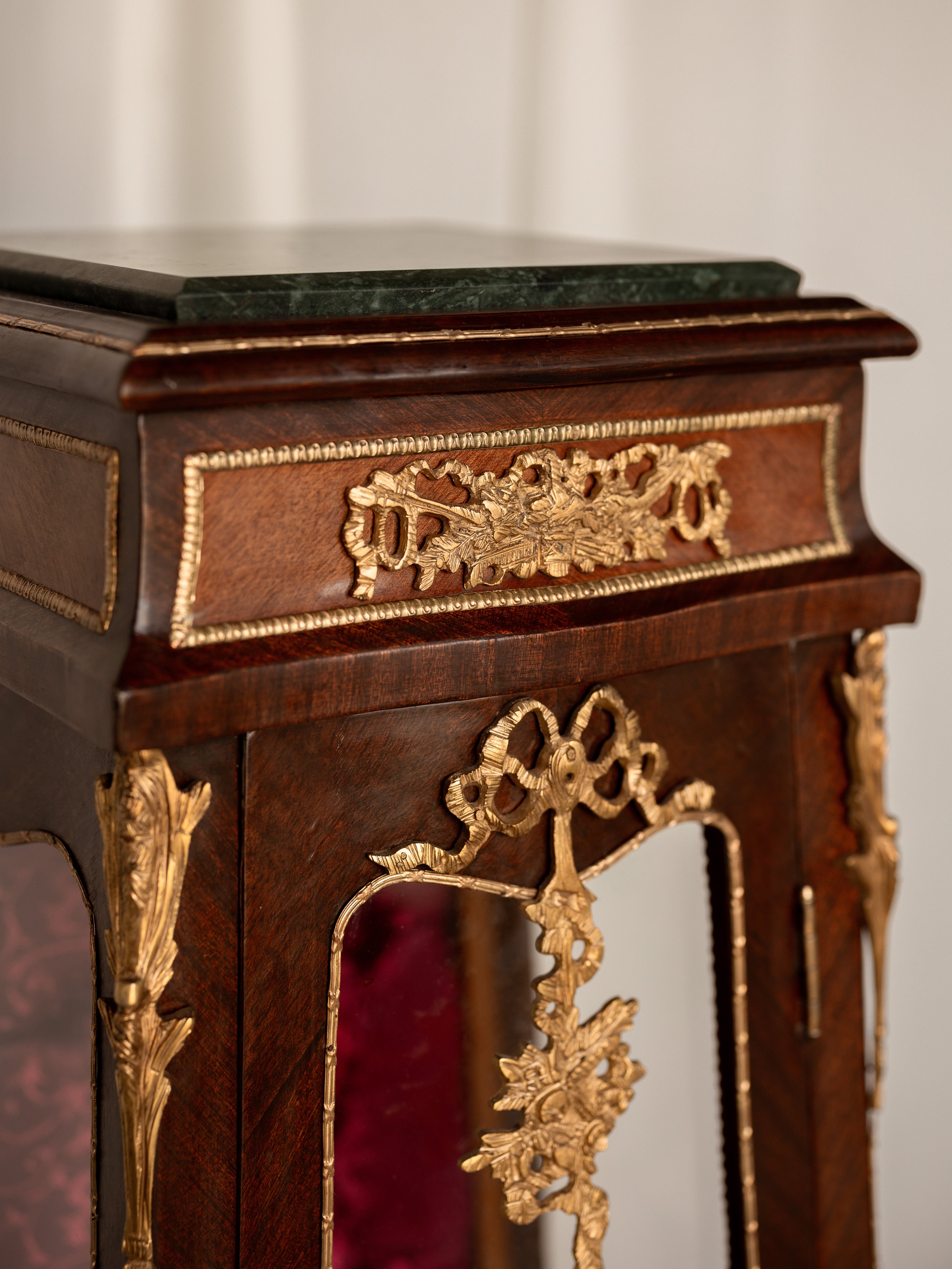French Ormolu Vitrine with Magenta Tufted Silk Lining