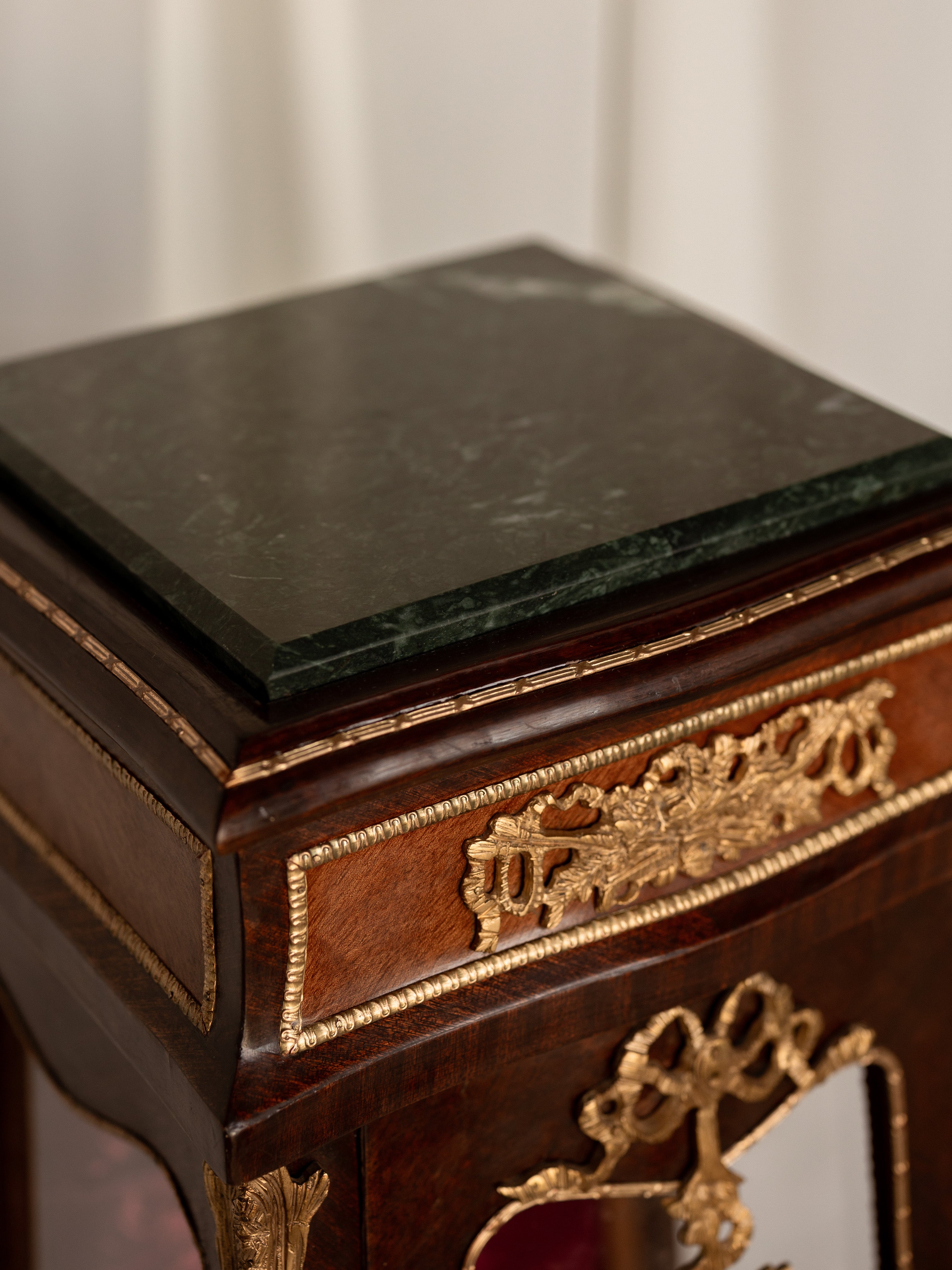 French Ormolu Vitrine with Magenta Tufted Silk Lining