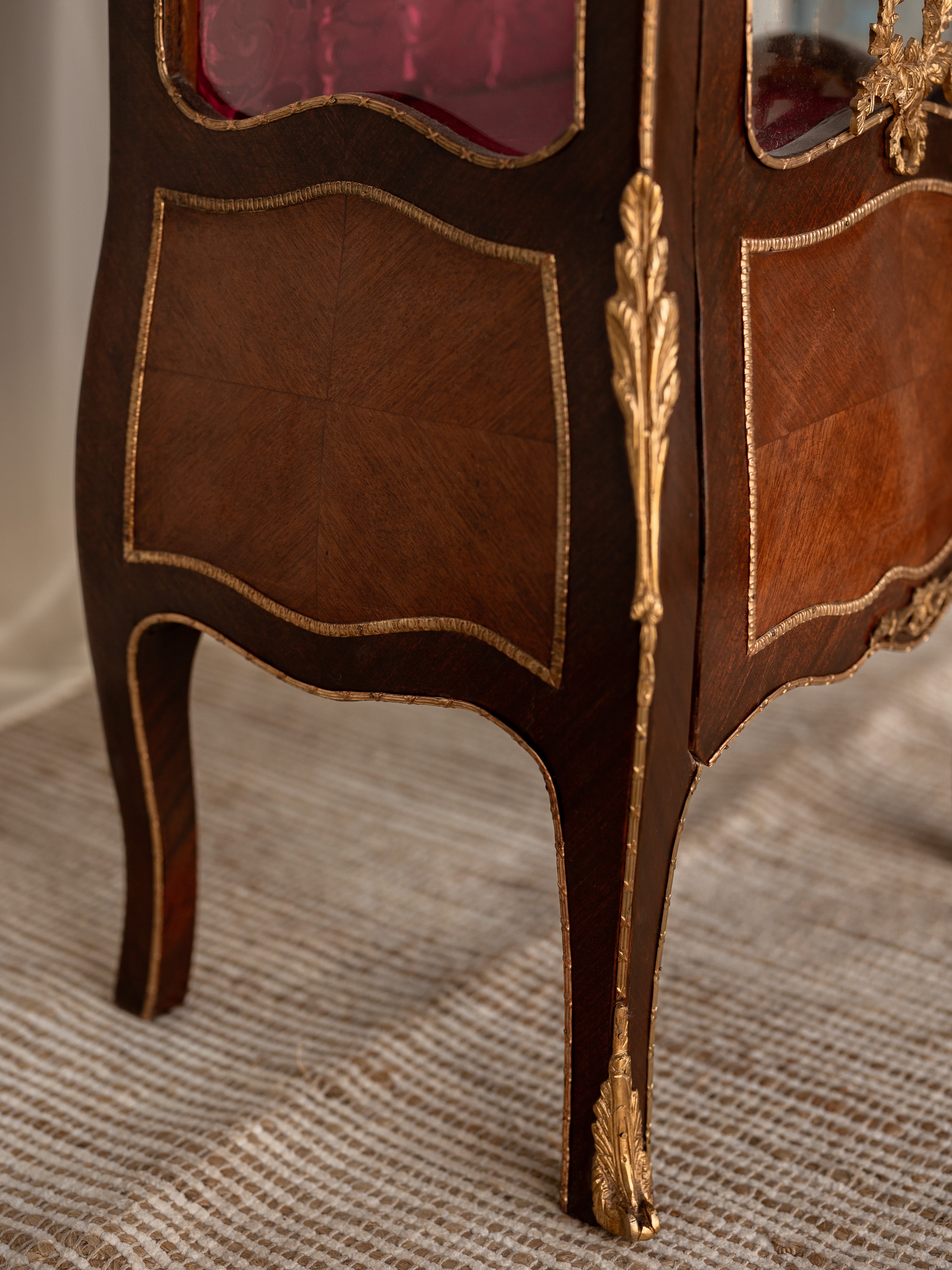 French Ormolu Vitrine with Magenta Tufted Silk Lining