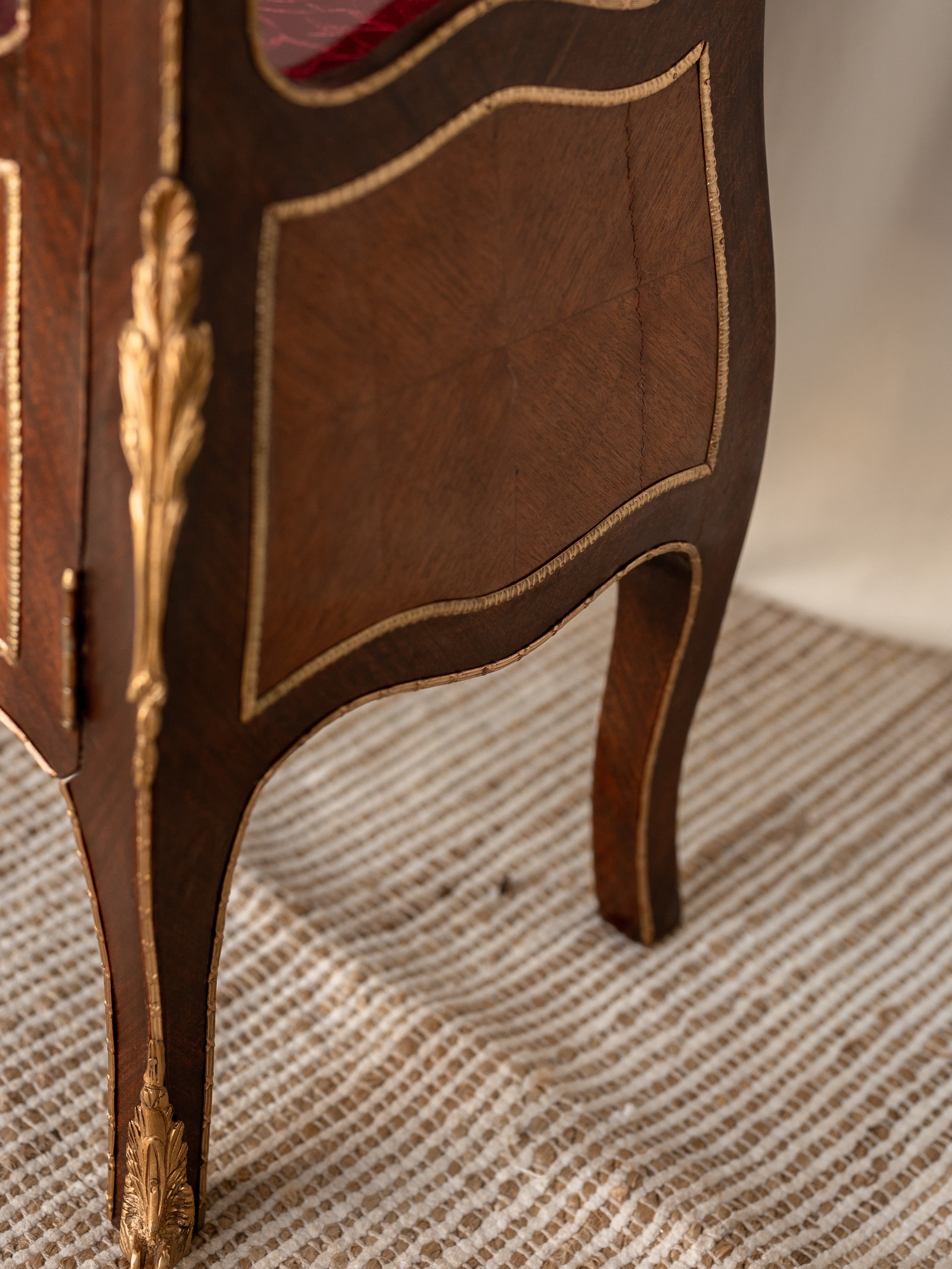 French Ormolu Vitrine with Magenta Tufted Silk Lining