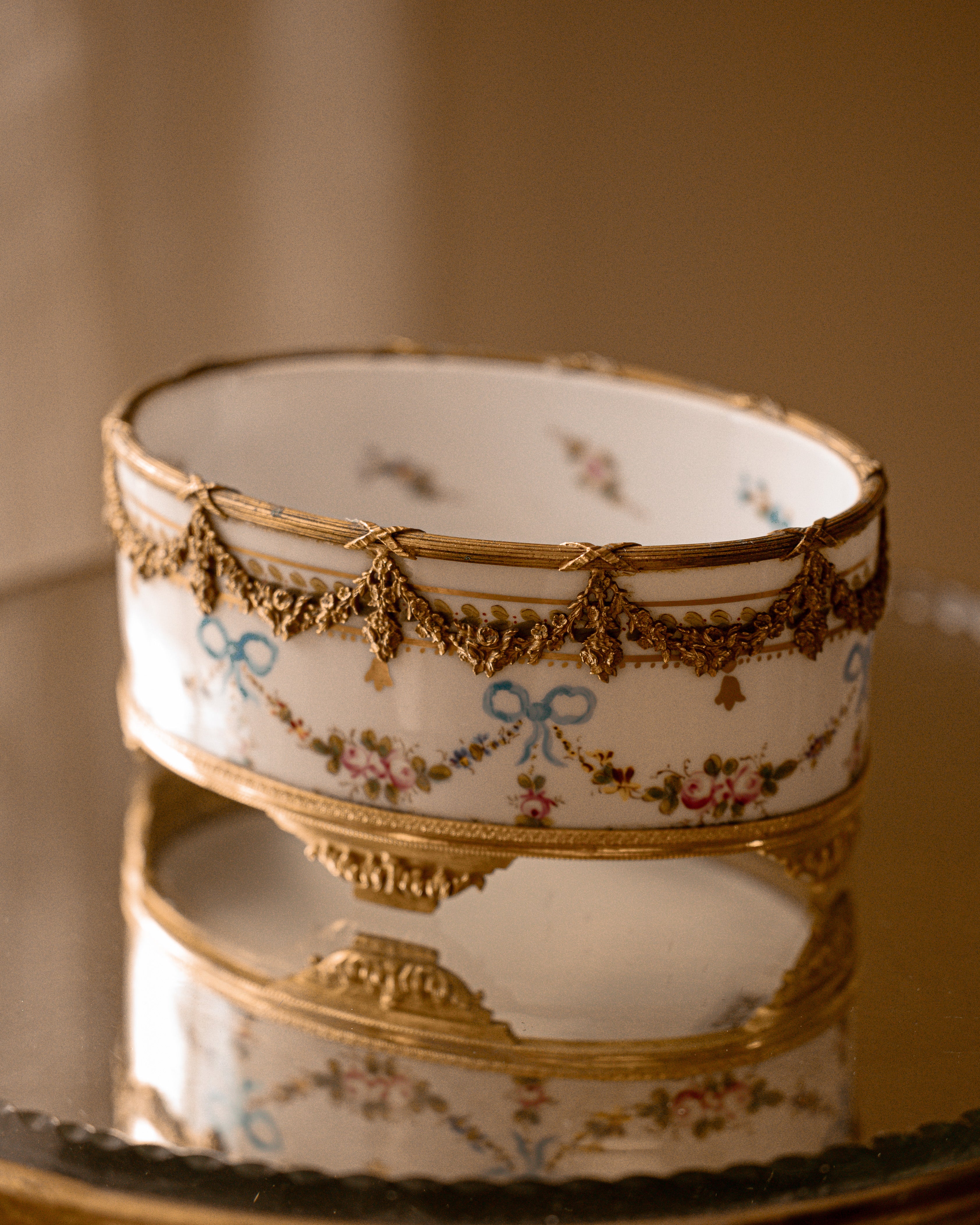 Antique Sèvres-Style Porcelain Jardiniere