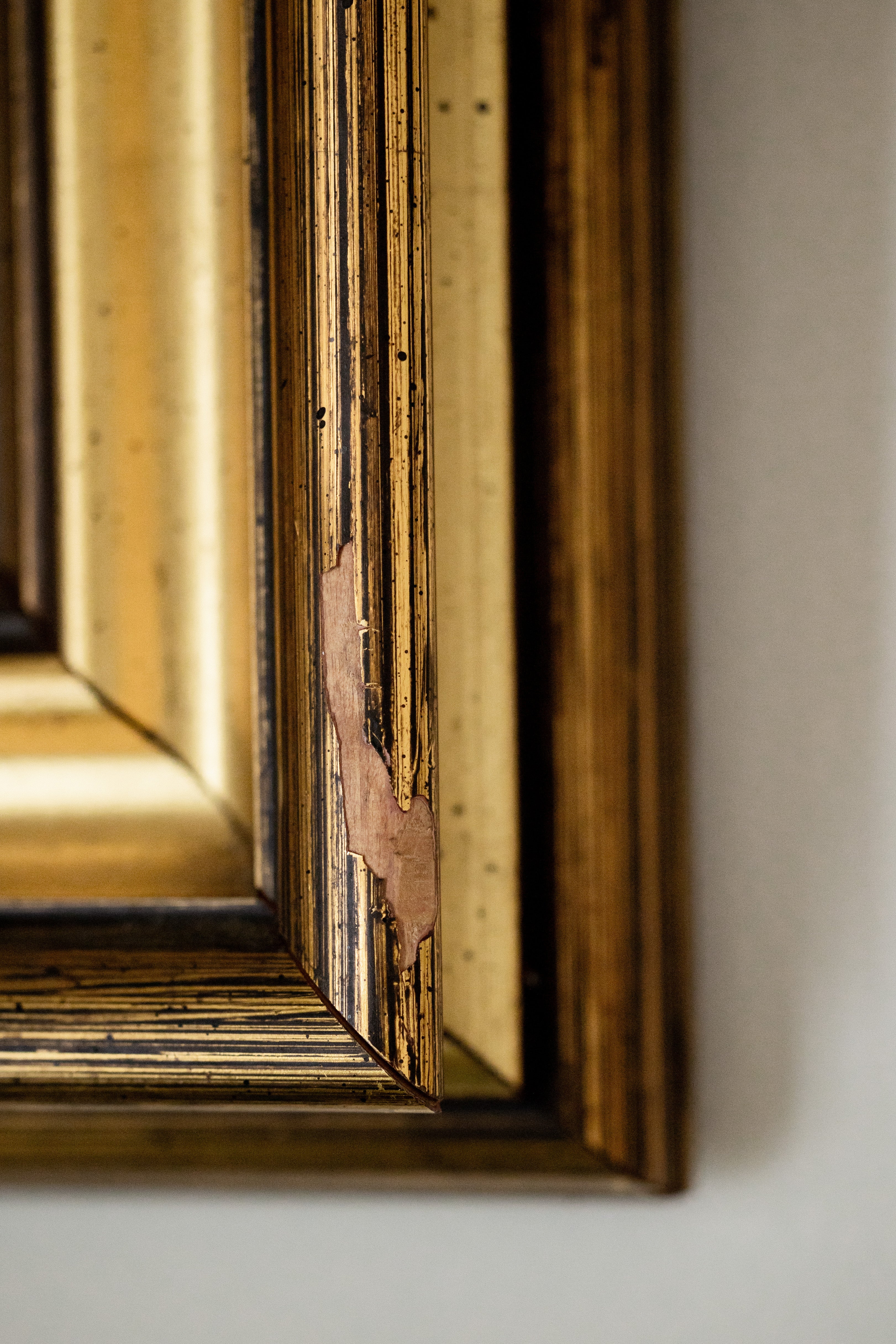 Antique Floral Still Life Oil Painting in Gilt Frame