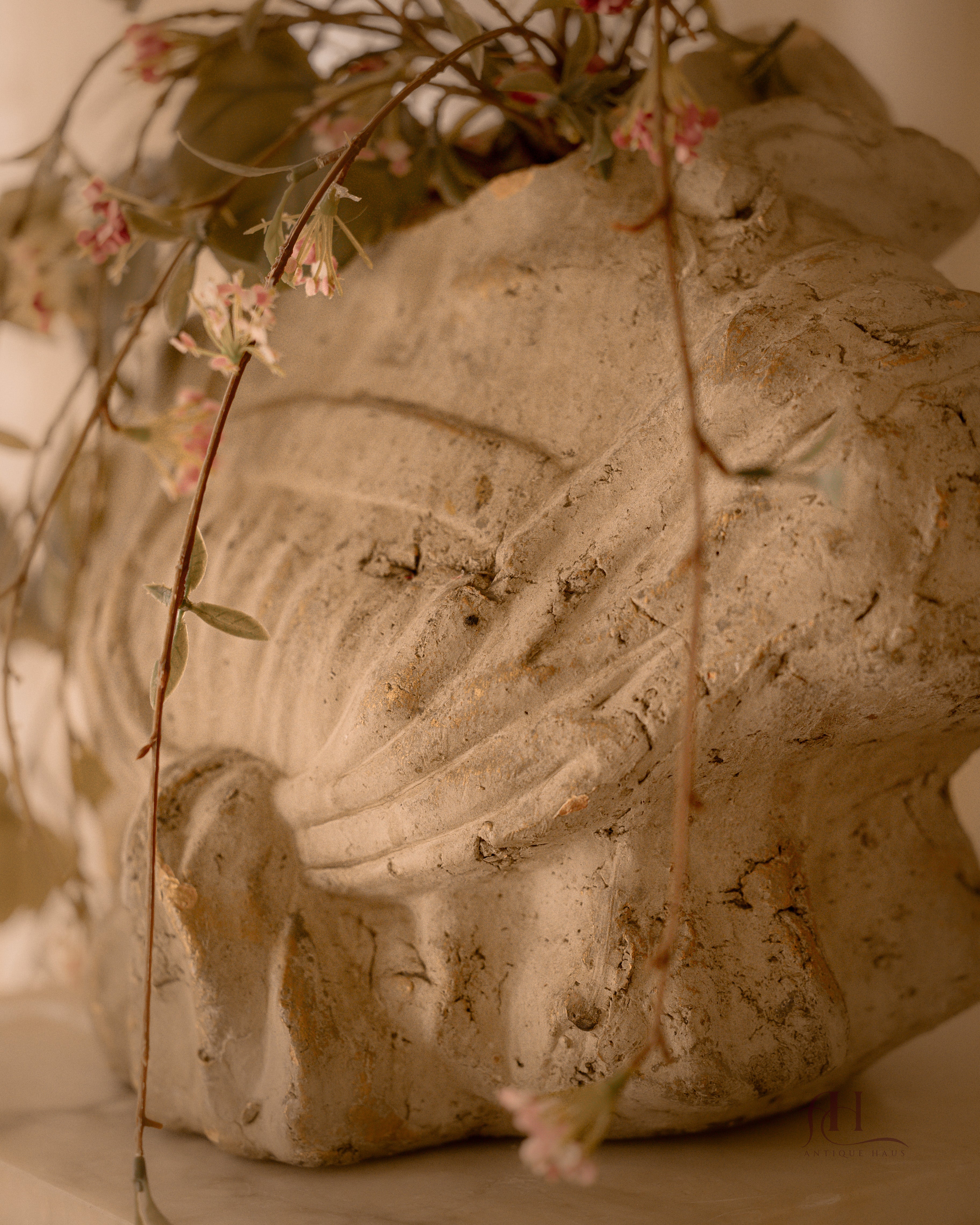 Beheaded Woman Statue