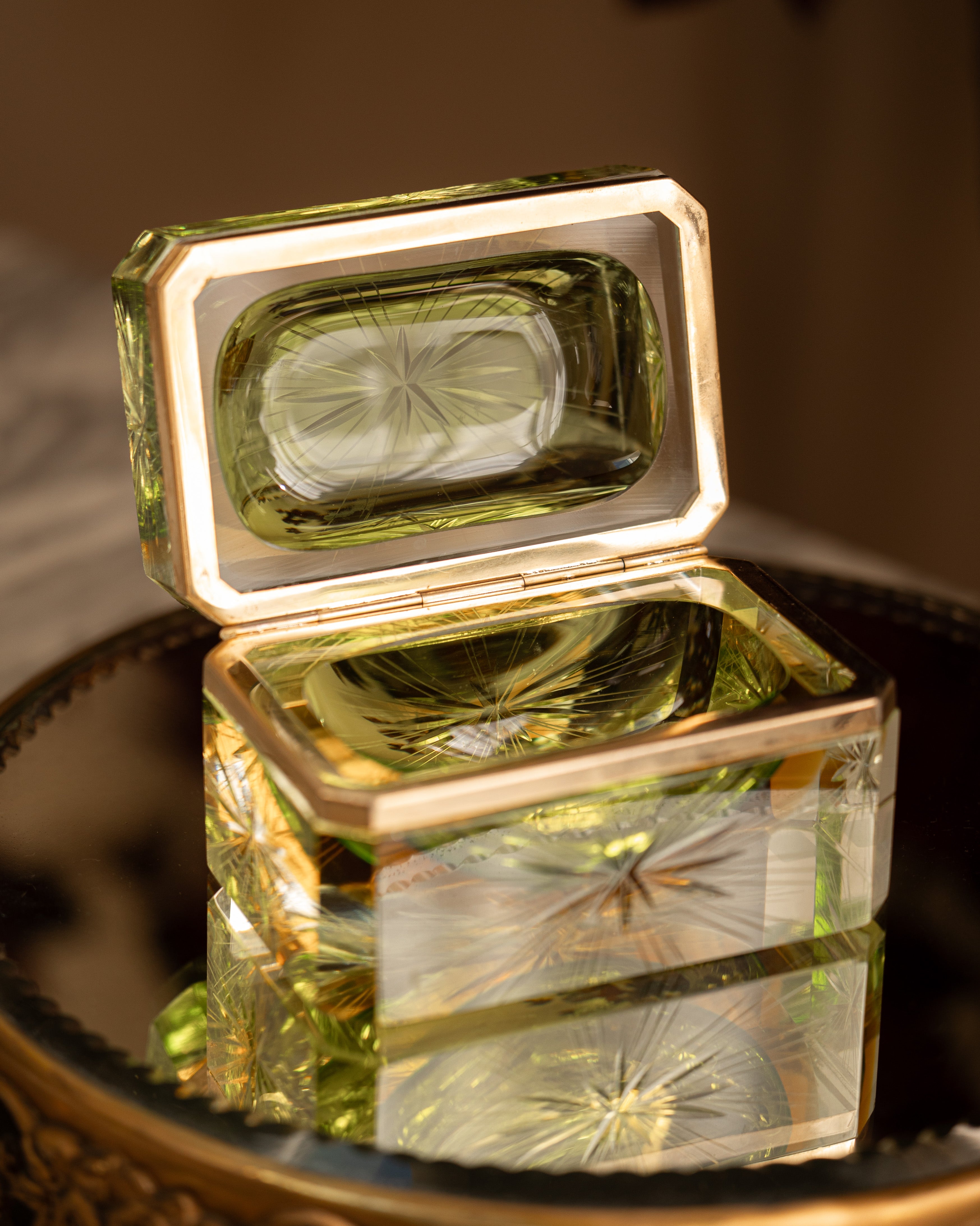 Italian Murano "Sommerso" Emerald Crystal Casket