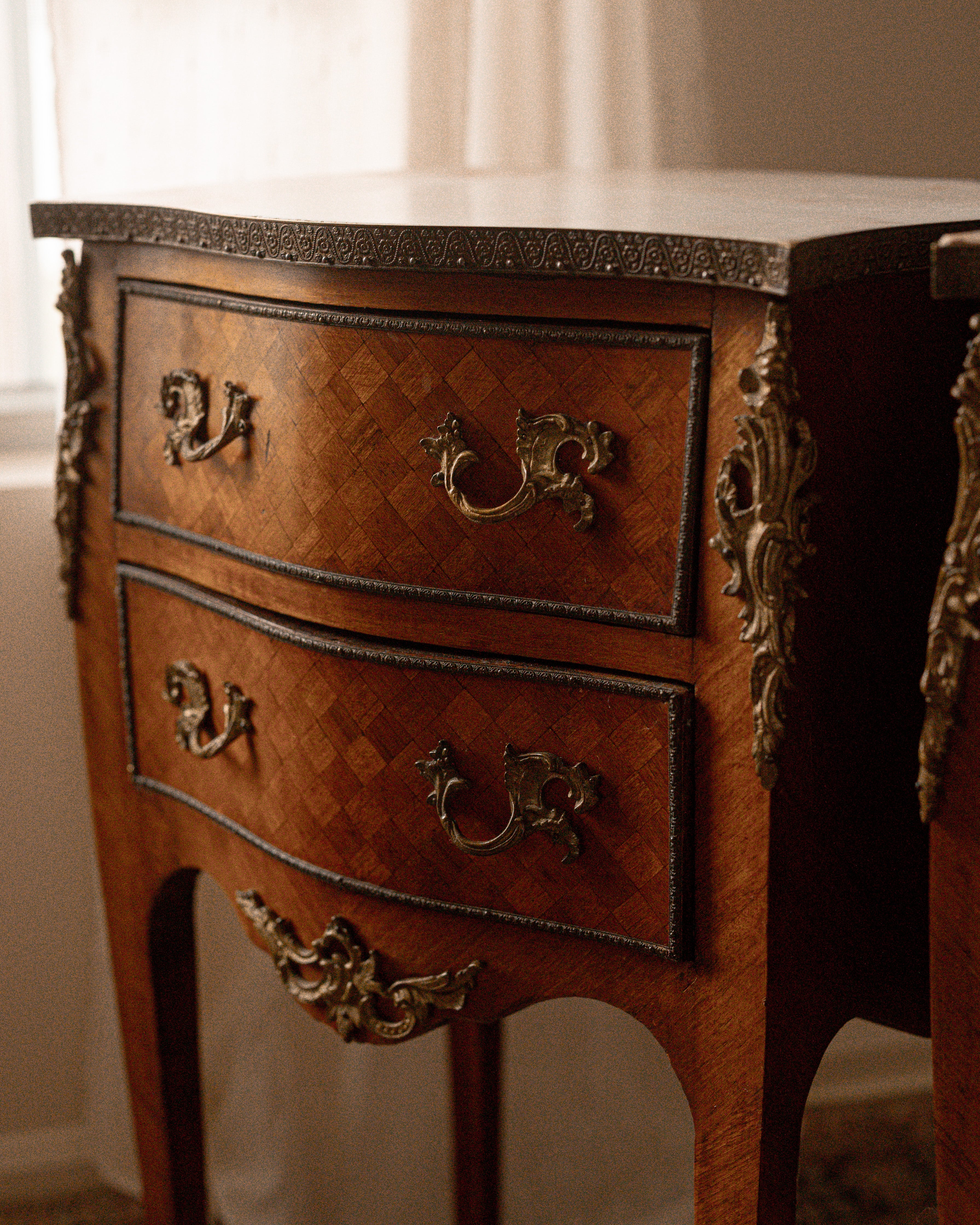 Pair of Antique French Louis XV Revival Marquetry Bedside Tables