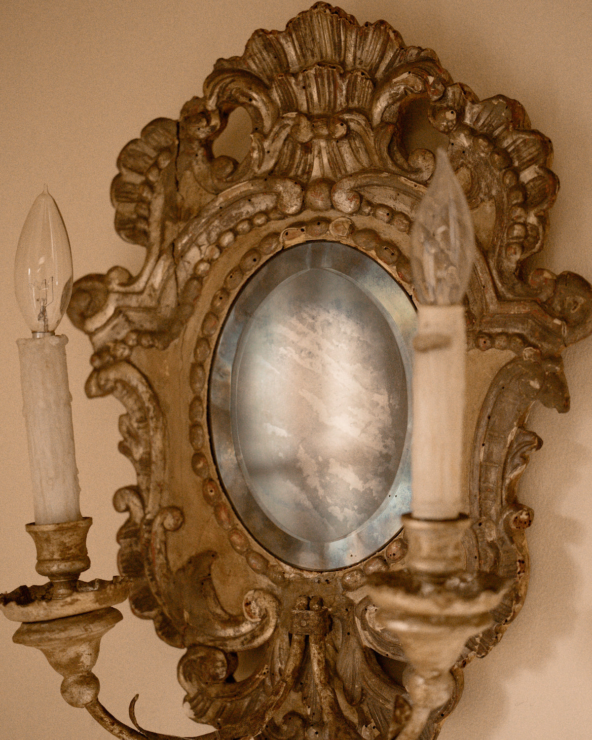 19th-Century Italian Giltwood Mirrored Wall Sconce