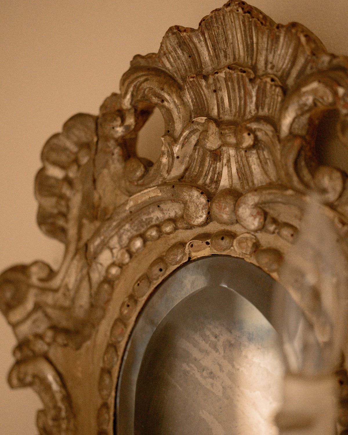 19th-Century Italian Giltwood Mirrored Wall Sconce